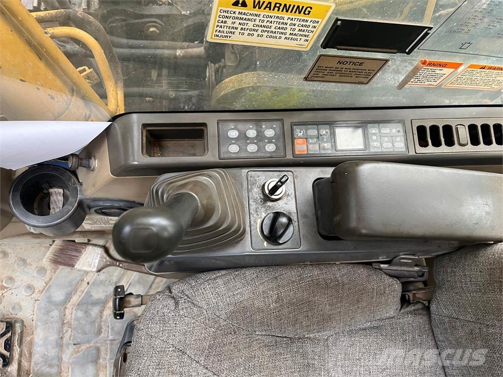 CAT 315CL Kāpurķēžu ekskavatori