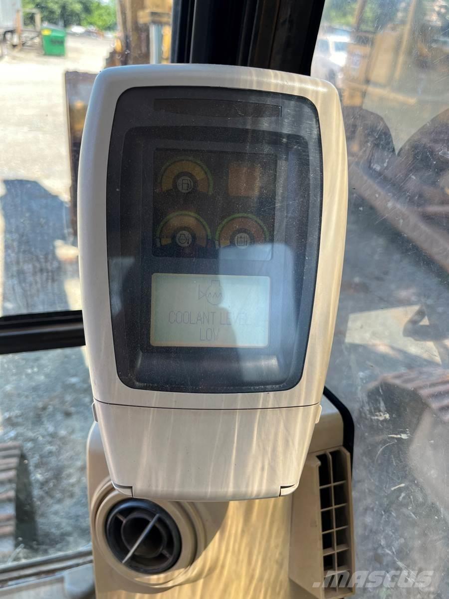CAT 320CL Kāpurķēžu ekskavatori