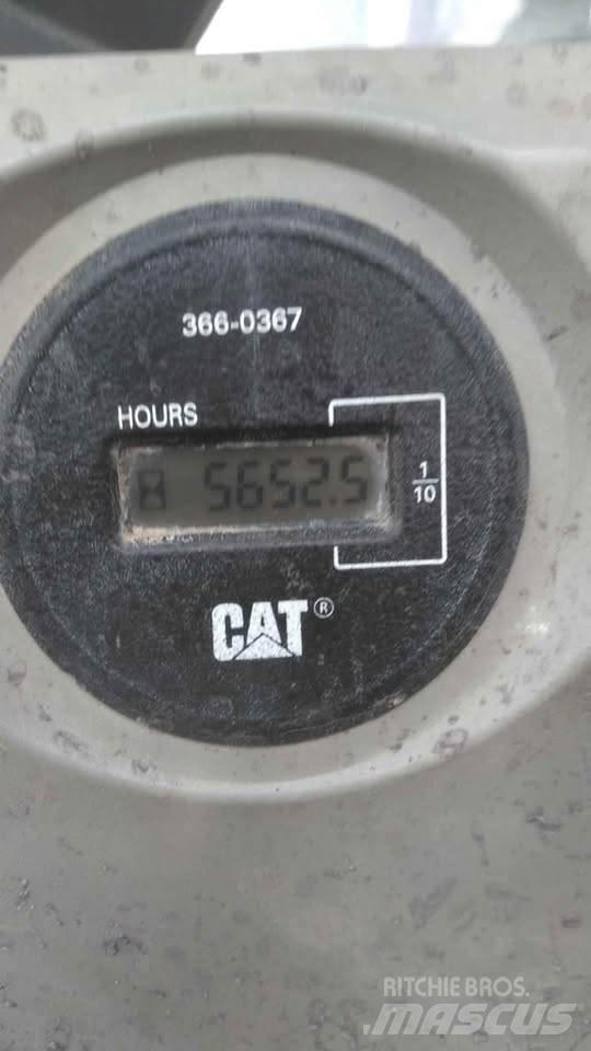 CAT 320EL Kāpurķēžu ekskavatori