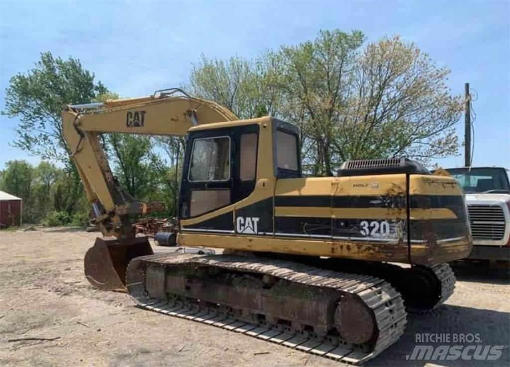 CAT 320L Kāpurķēžu ekskavatori
