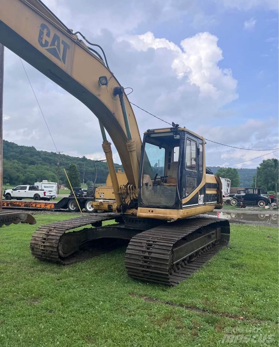 CAT 320L Kāpurķēžu ekskavatori