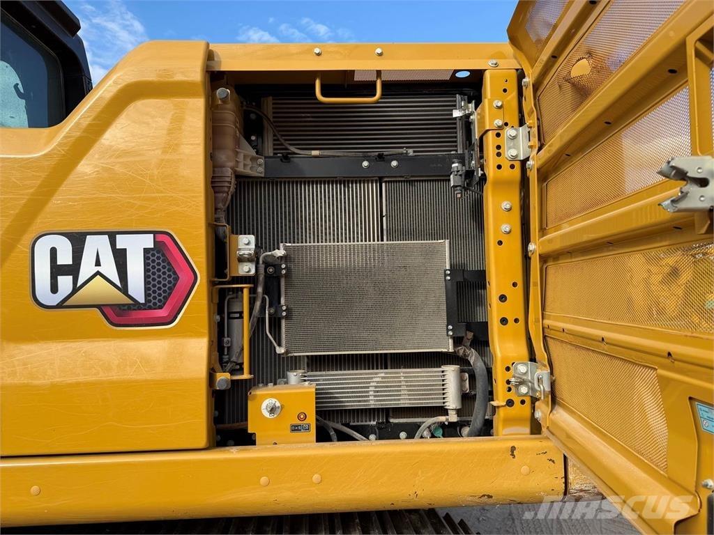 CAT 323 Kāpurķēžu ekskavatori