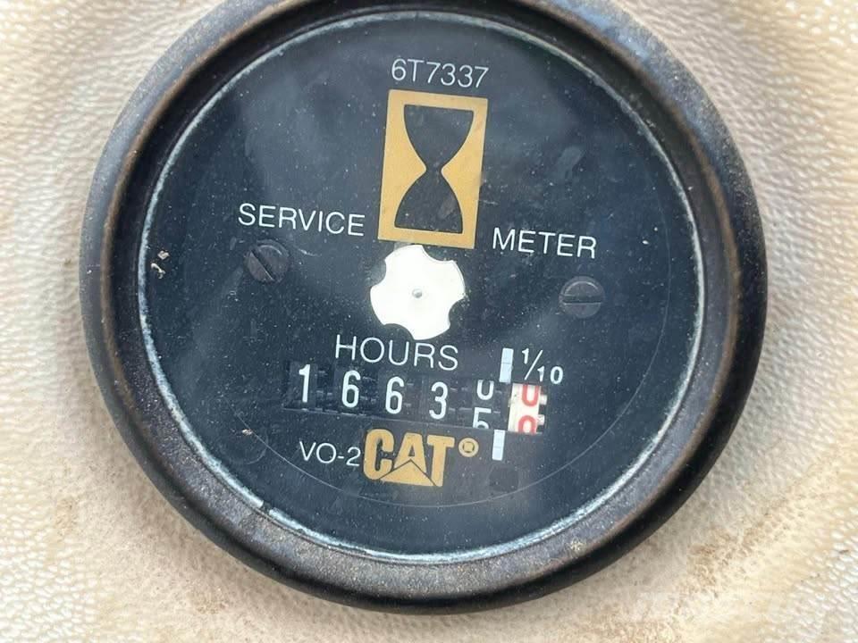 CAT 325BL Kāpurķēžu ekskavatori