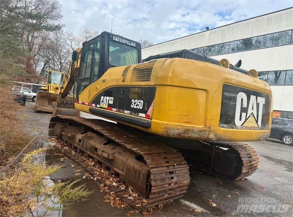 CAT 325DL Kāpurķēžu ekskavatori