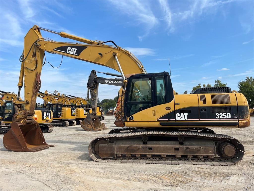 CAT 325DL Kāpurķēžu ekskavatori