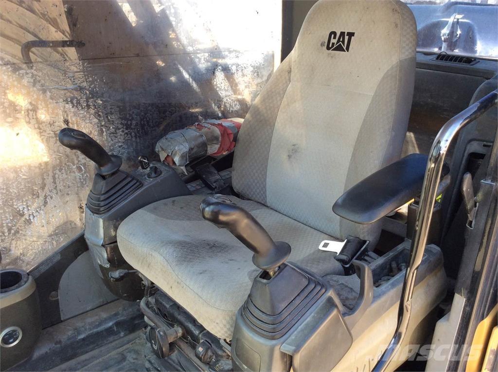 CAT 329DL Kāpurķēžu ekskavatori