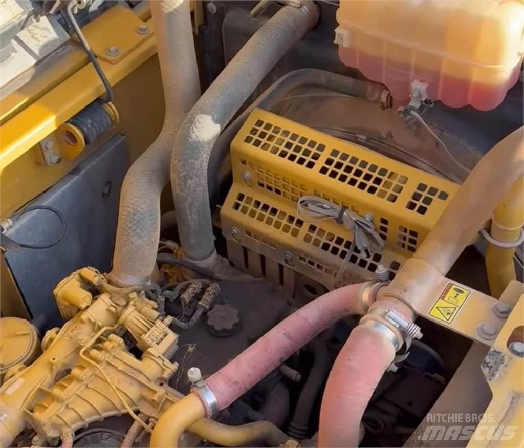 CAT 329EL Kāpurķēžu ekskavatori