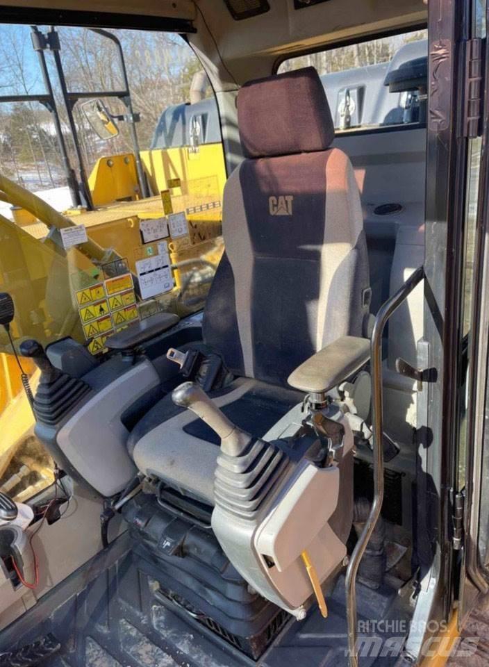 CAT 329EL Kāpurķēžu ekskavatori