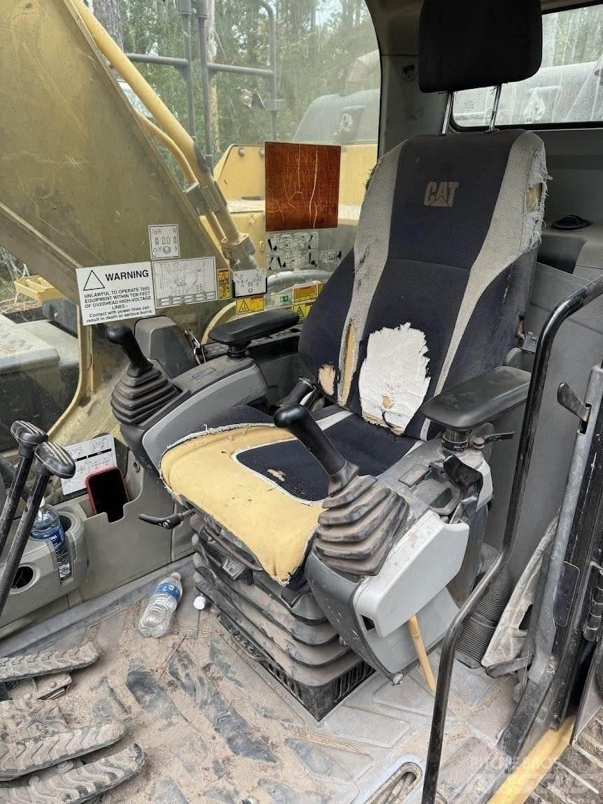 CAT 329EL Kāpurķēžu ekskavatori