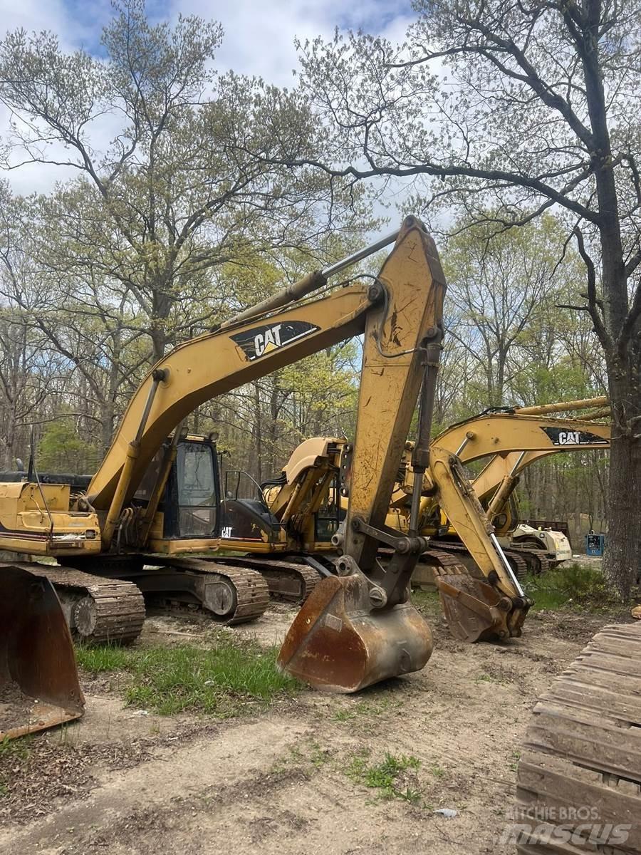 CAT 330BL Kāpurķēžu ekskavatori