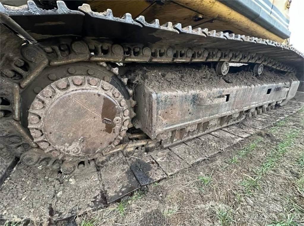 CAT 330BL Kāpurķēžu ekskavatori