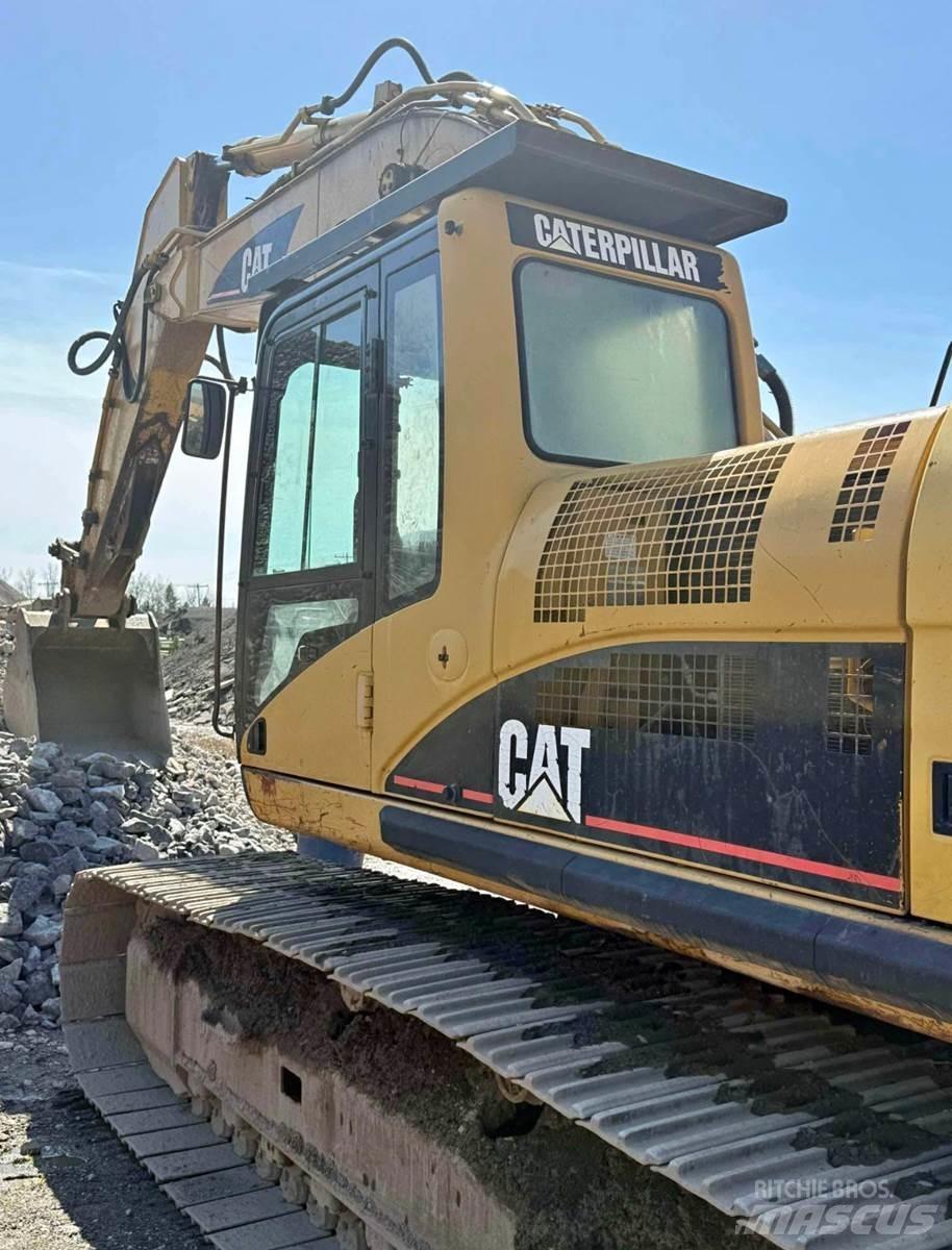 CAT 330C Kāpurķēžu ekskavatori