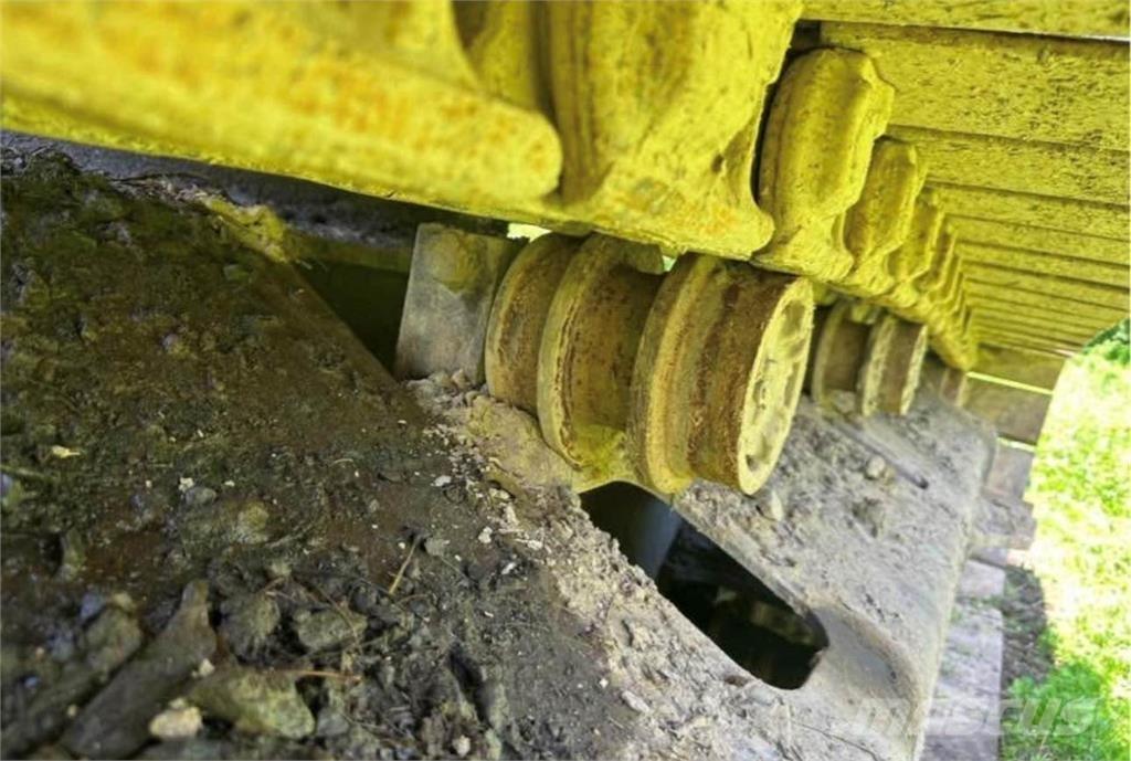 CAT 330CL Kāpurķēžu ekskavatori