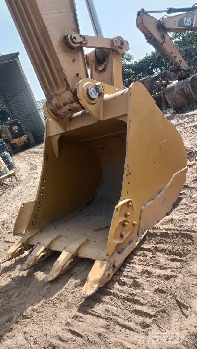 CAT 345GC Kāpurķēžu ekskavatori