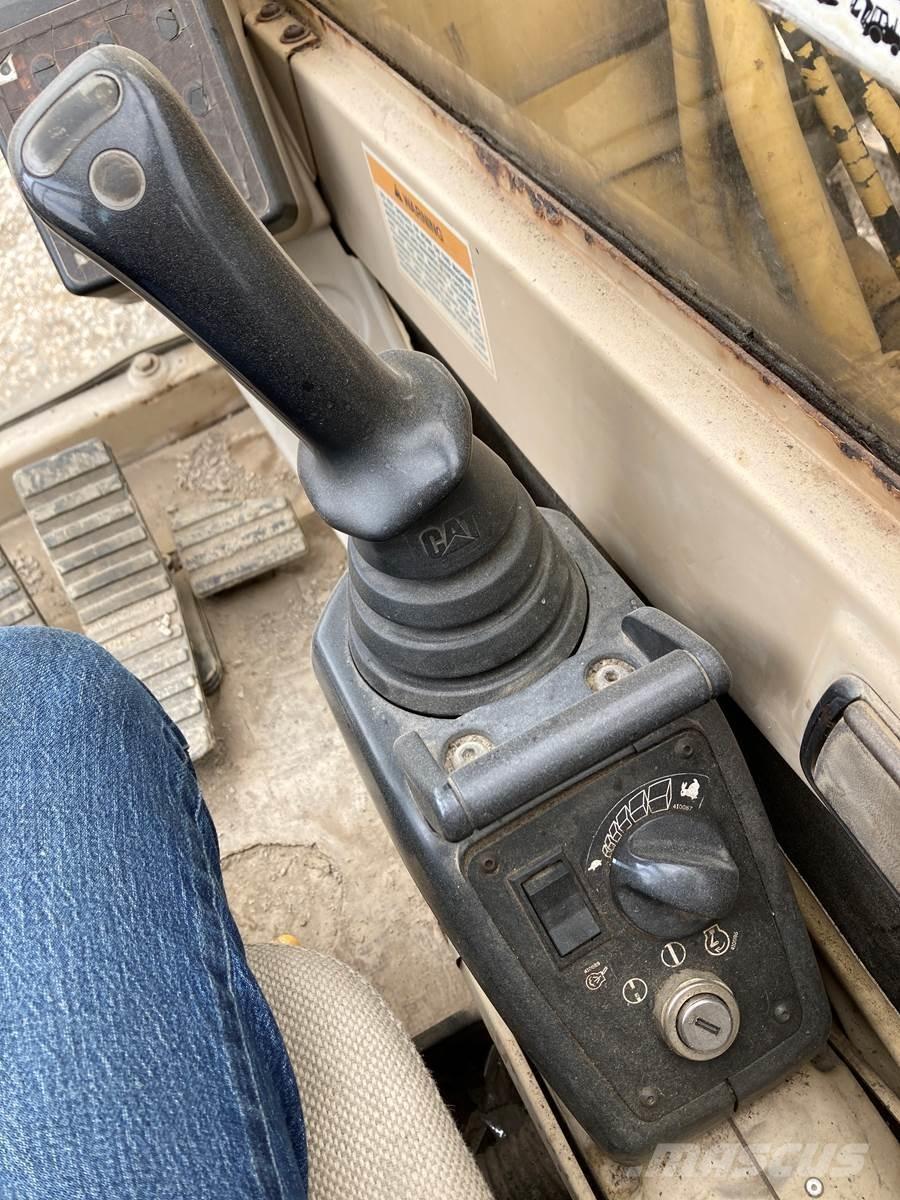 CAT 350L Kāpurķēžu ekskavatori