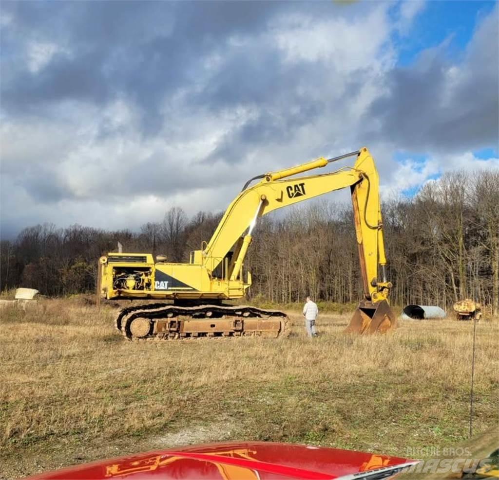 CAT 375L Kāpurķēžu ekskavatori