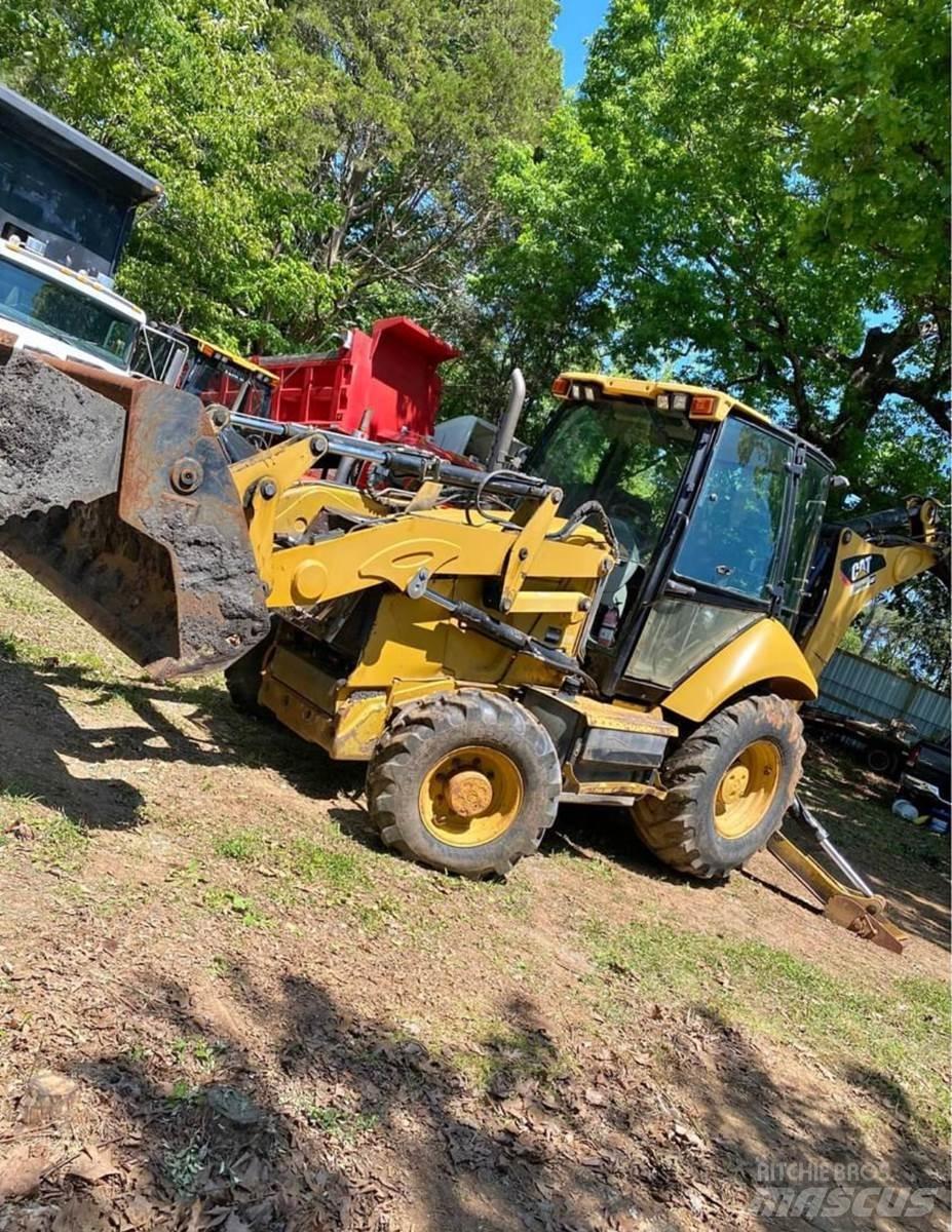 CAT 420E Ekskavatori-iekrāvēji