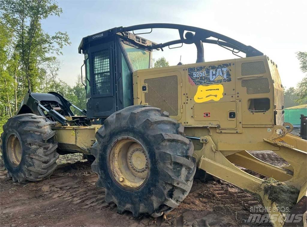 CAT 525D Šķeldotāji