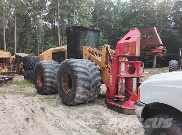 CAT 573 Zaru savācēji