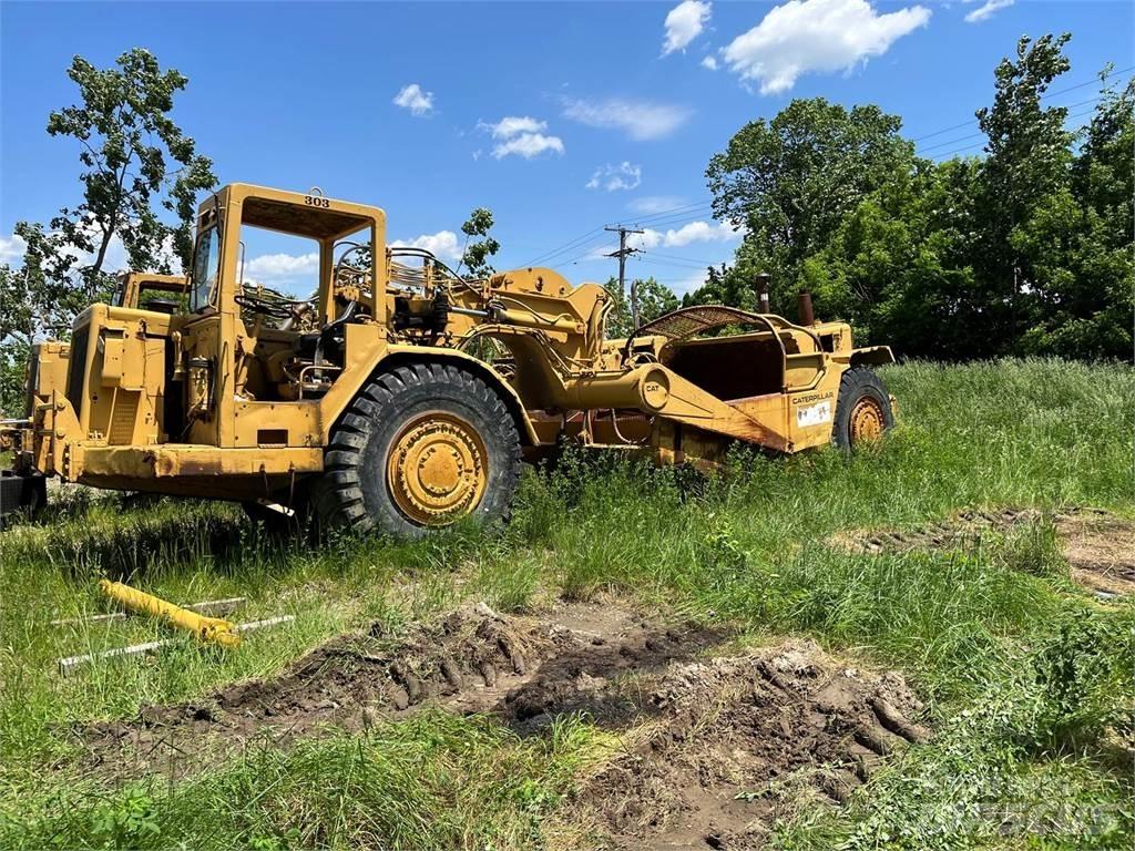 CAT 627B Skrēperi
