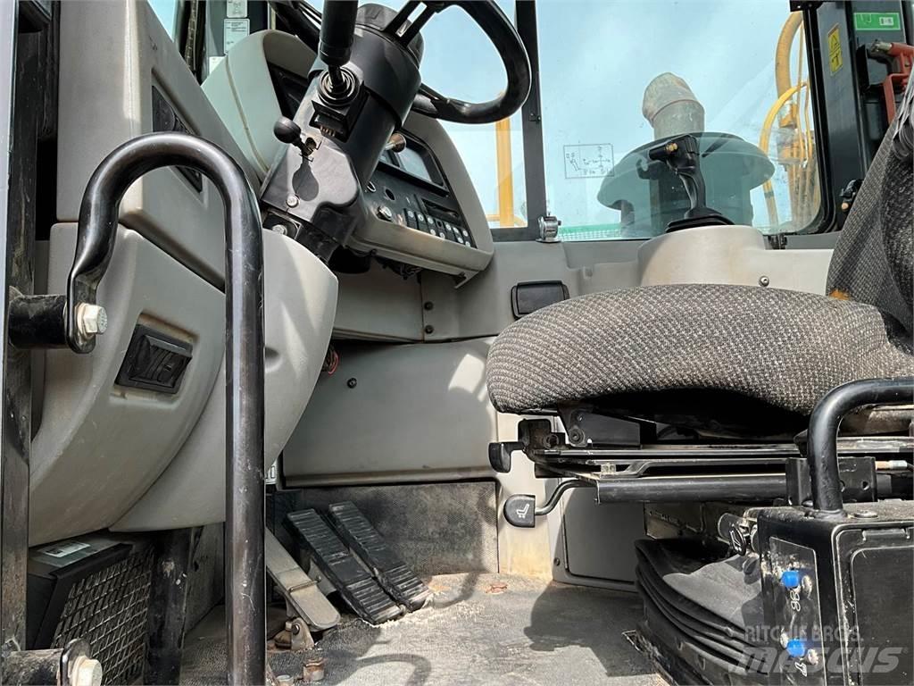 CAT 627G Skrēperi