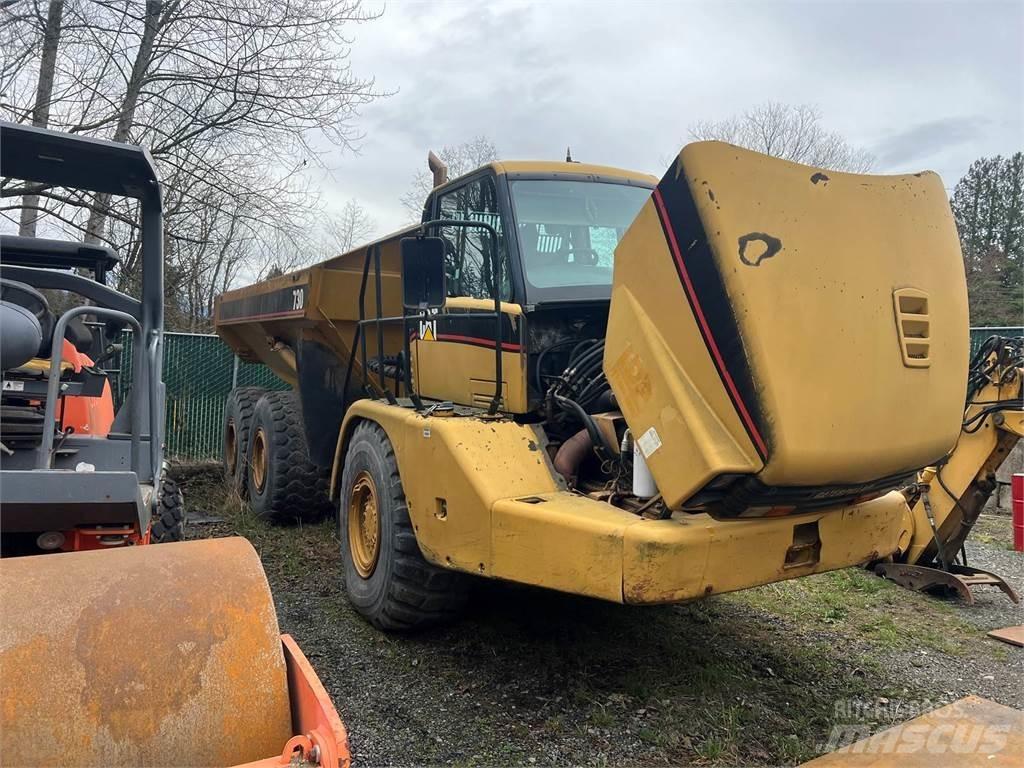 CAT 730 Artikulētie pašizgāzēji