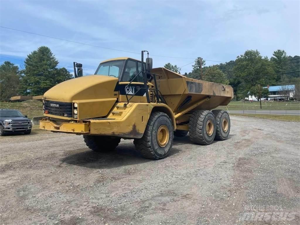 CAT 740 Artikulētie pašizgāzēji