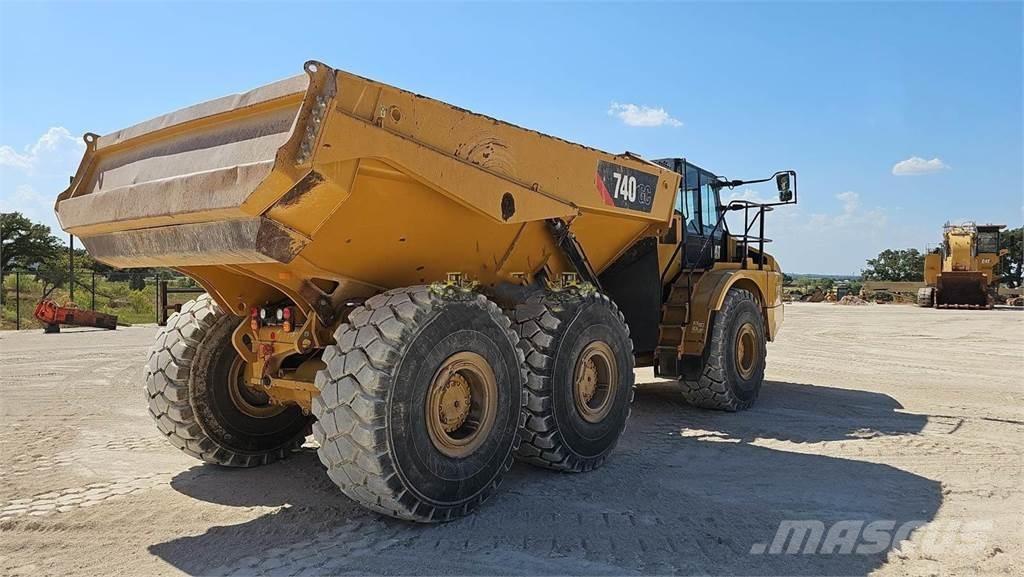 CAT 740GC Artikulētie pašizgāzēji