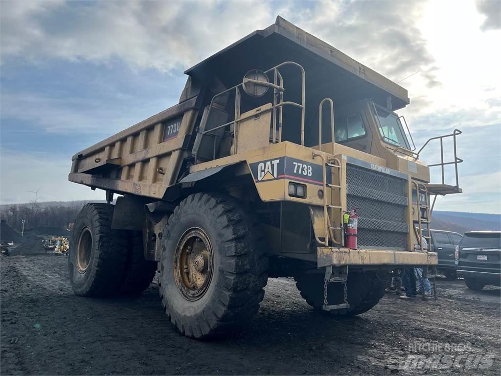 CAT 773B Artikulētie pašizgāzēji