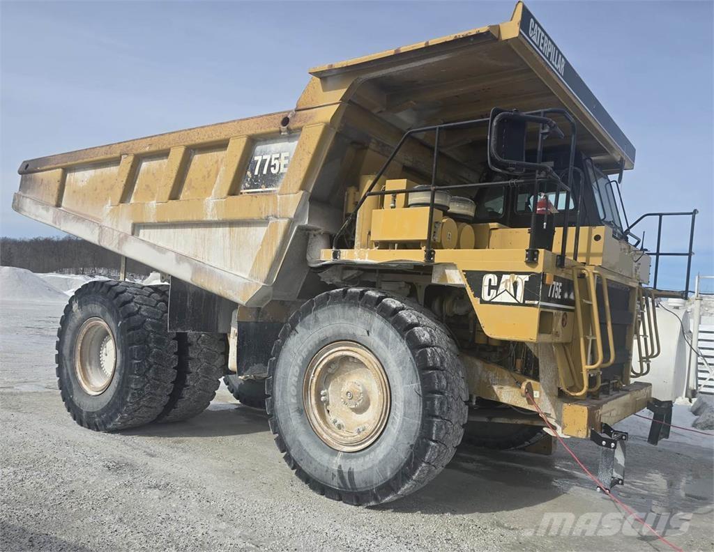 CAT 775E Artikulētie pašizgāzēji