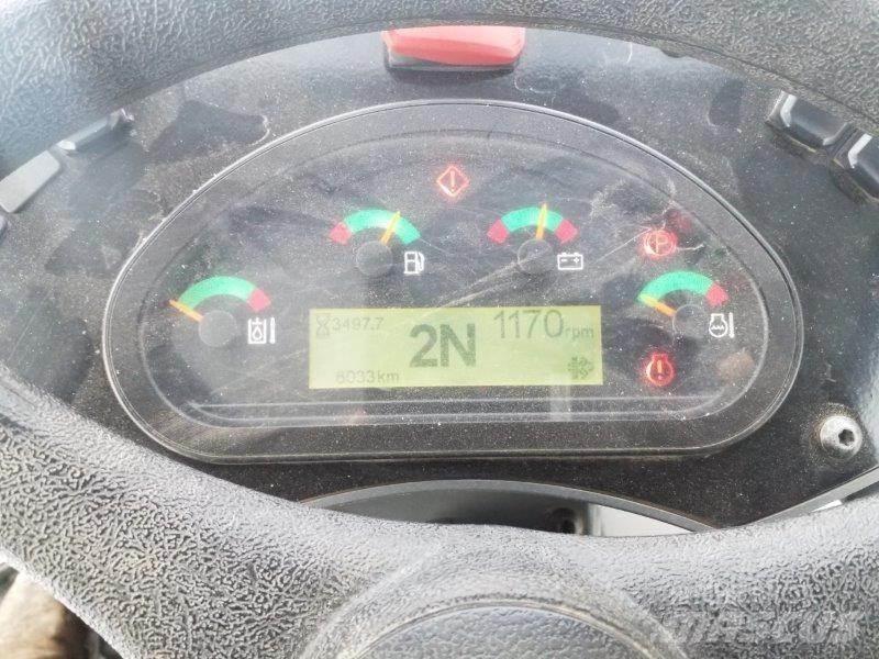 CAT 906M Iekrāvēji uz riteņiem