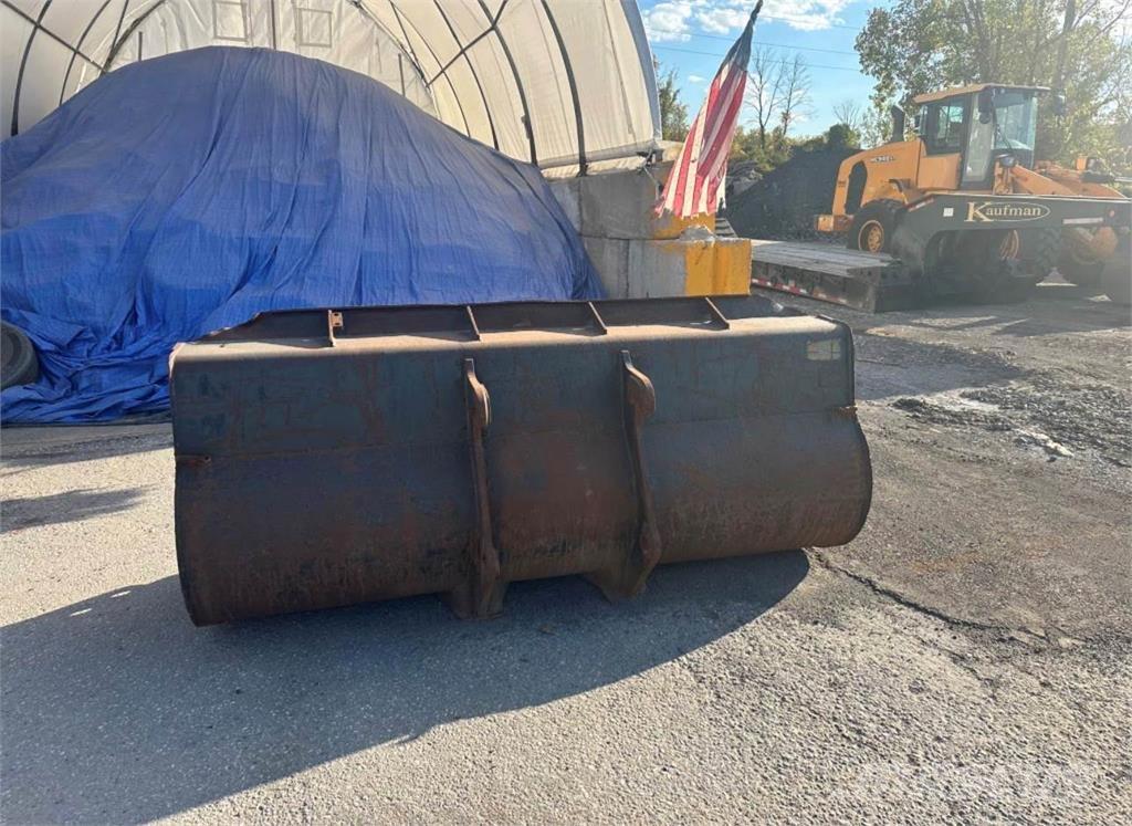 CAT 924G Iekrāvēji uz riteņiem