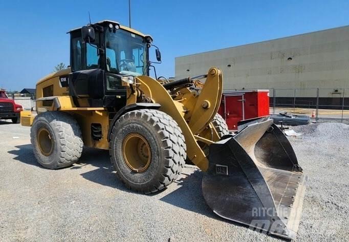 CAT 924K Iekrāvēji uz riteņiem