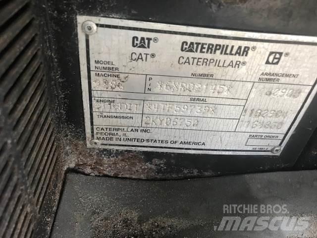 CAT 928G Iekrāvēji uz riteņiem