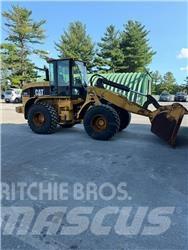 CAT 930G Iekrāvēji uz riteņiem