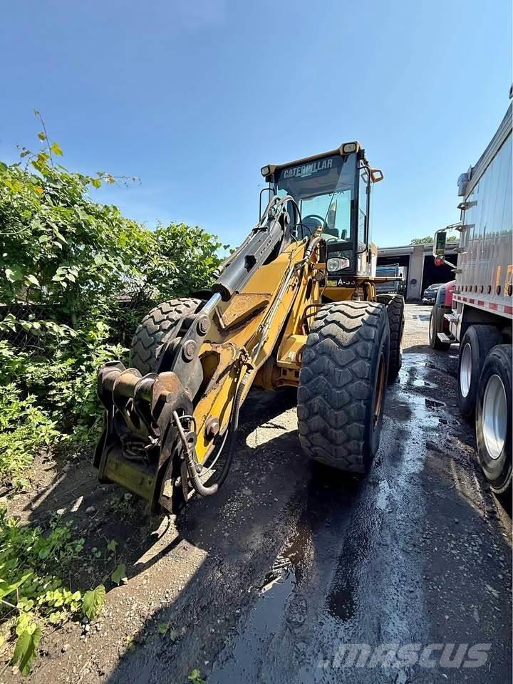 CAT 930G Iekrāvēji uz riteņiem