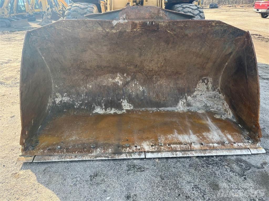 CAT 930K Iekrāvēji uz riteņiem