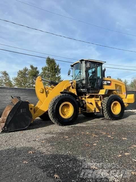 CAT 938K Iekrāvēji uz riteņiem