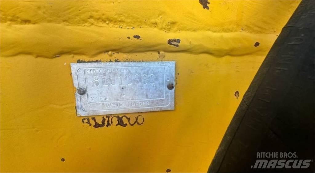CAT 950 Iekrāvēji uz riteņiem