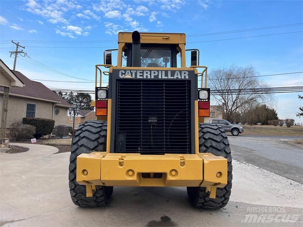 CAT 950F Iekrāvēji uz riteņiem