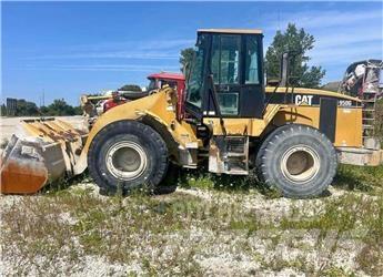 CAT 950G Iekrāvēji uz riteņiem