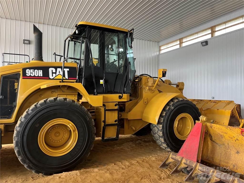 CAT 950H Iekrāvēji uz riteņiem