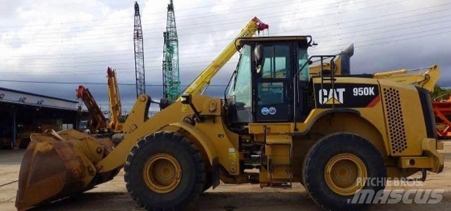 CAT 950K Iekrāvēji uz riteņiem