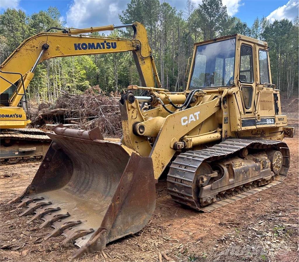 CAT 963 Kāpurķēžu iekrāvēji