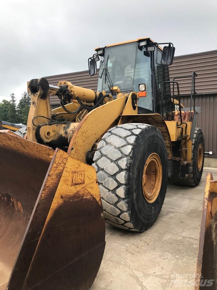 CAT 966G Iekrāvēji uz riteņiem