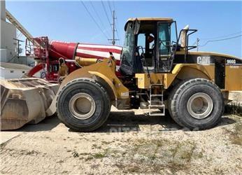 CAT 966G Iekrāvēji uz riteņiem