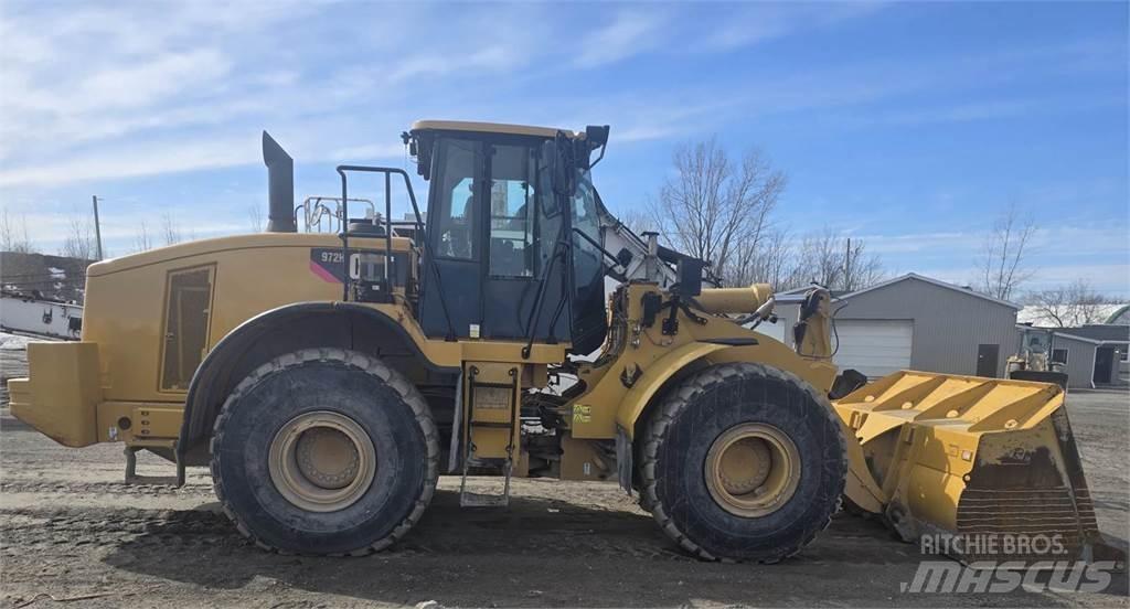 CAT 972H Iekrāvēji uz riteņiem