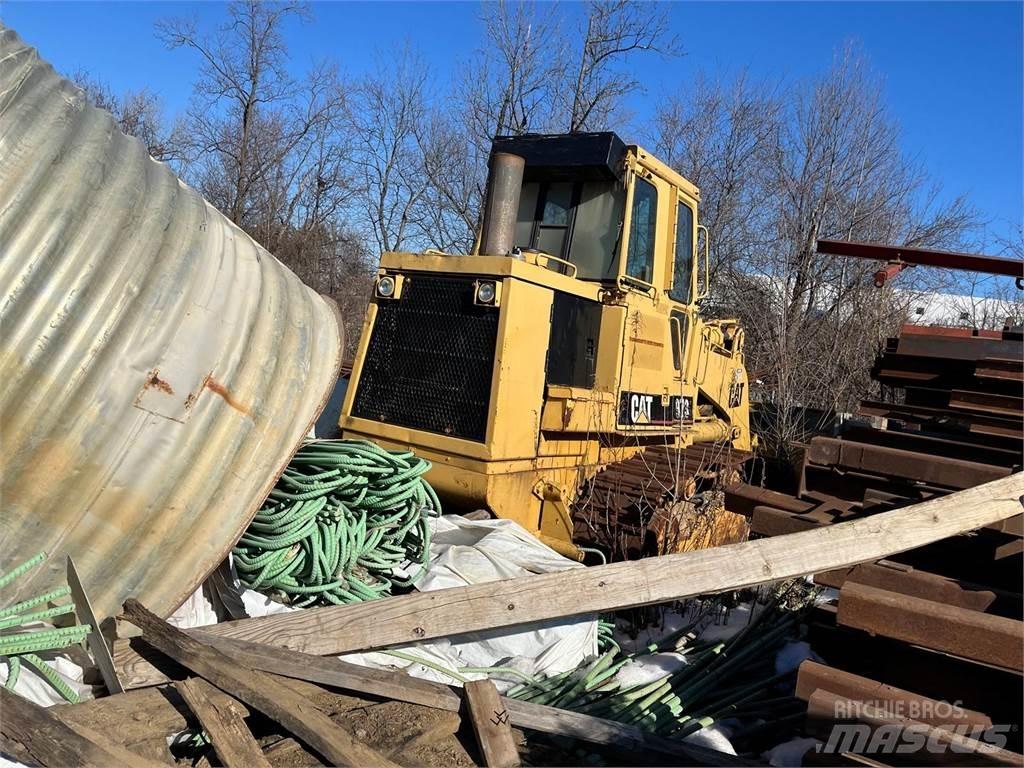 CAT 973 Kāpurķēžu iekrāvēji
