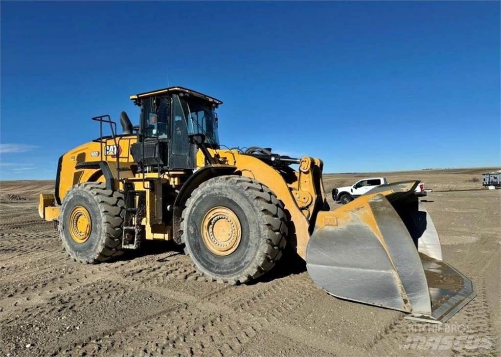 CAT 980 Iekrāvēji uz riteņiem