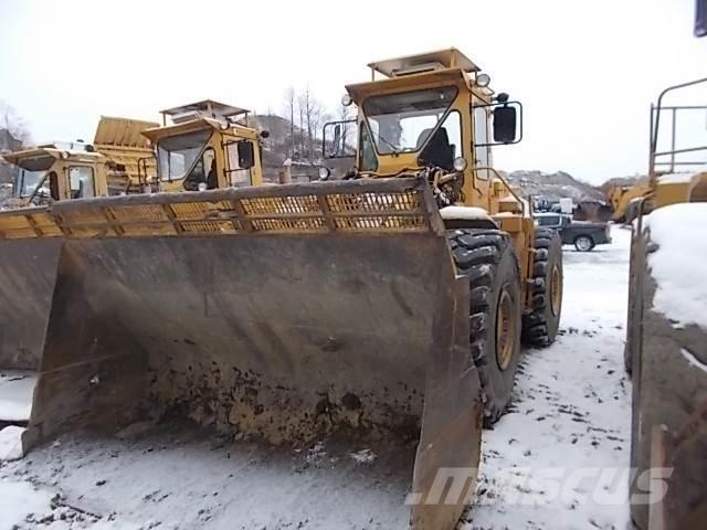 CAT 980B Iekrāvēji uz riteņiem